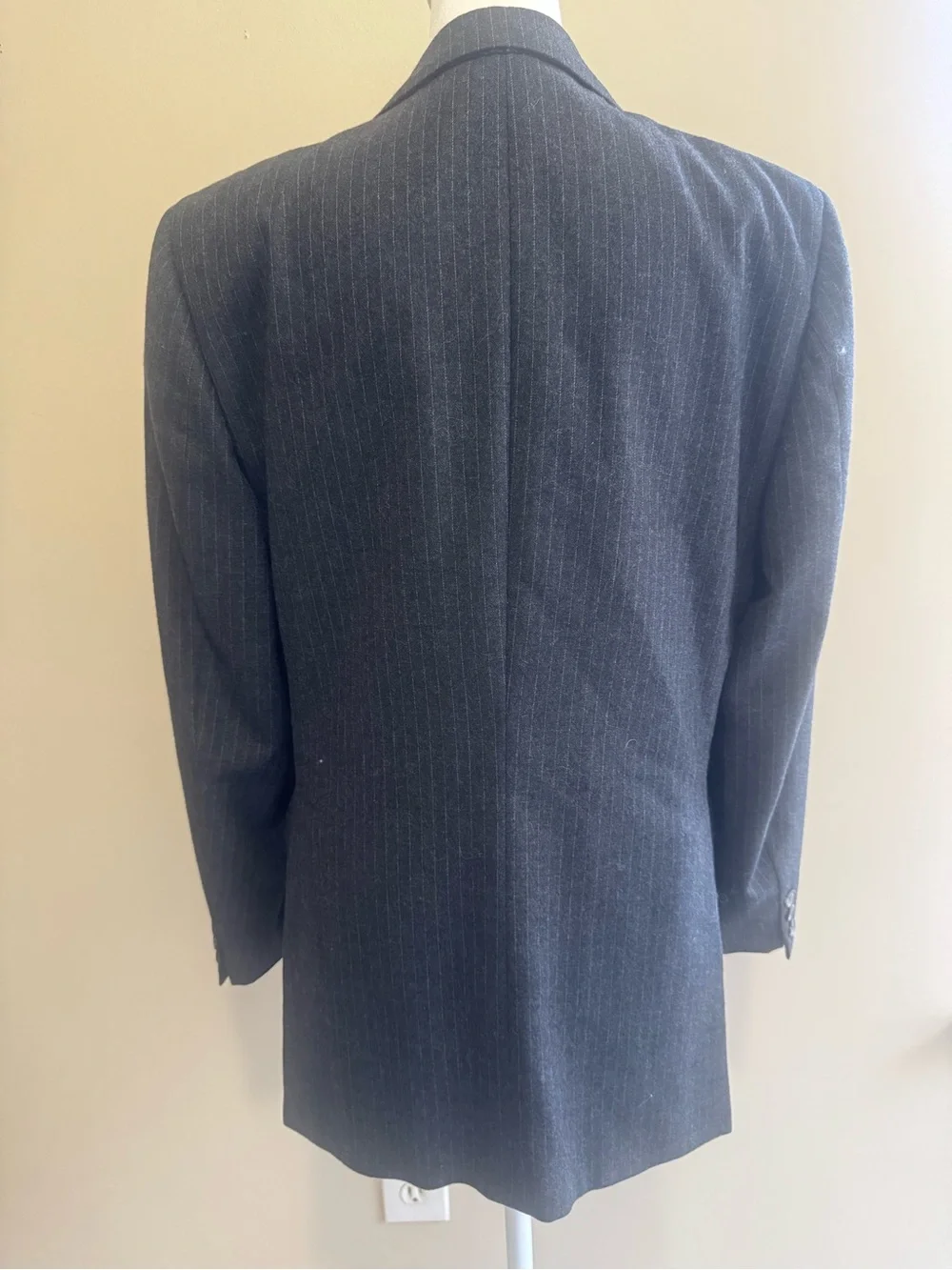 Vintage Givenchy Gentleman for Chequers Pure Wool Charcoal Pinstripe Blazer